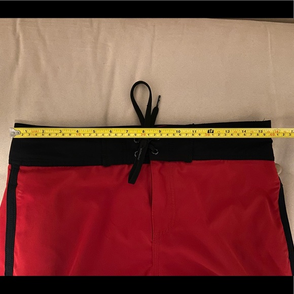 Via Privé short Size:S (waist 30-31), Inseam: 9.25 - Picture 8 of 8